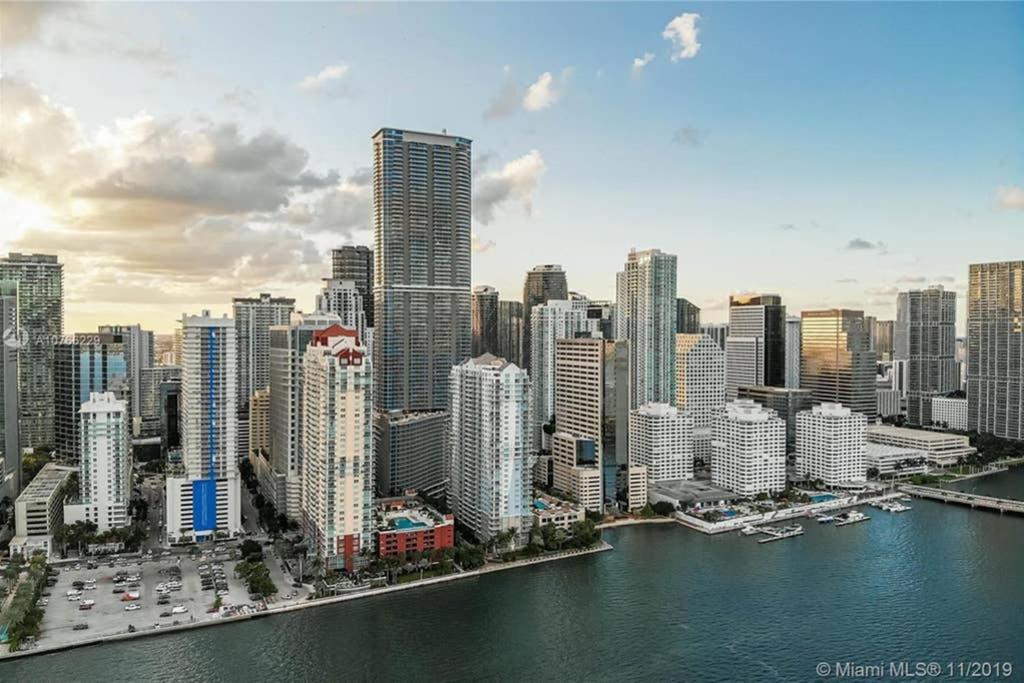 Luxury Penthouse Brickell 3 Bedrooms Free Parking 마이애미 외부 사진